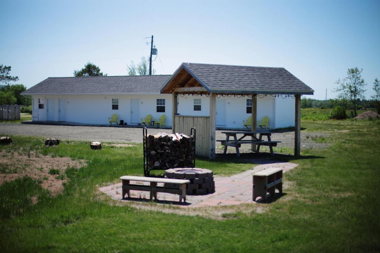 Carleton Inn & Cottages Bridgetown Exterior foto